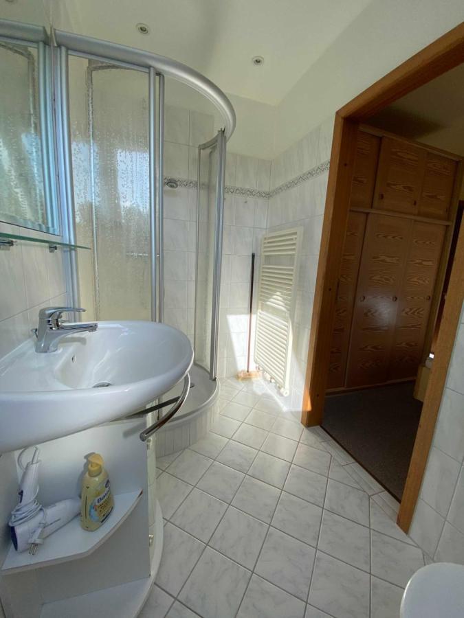 App 2 Hotel List Exterior foto
